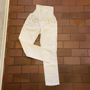 Women’s Gap Maternity Jeans - White - 26 - Like New